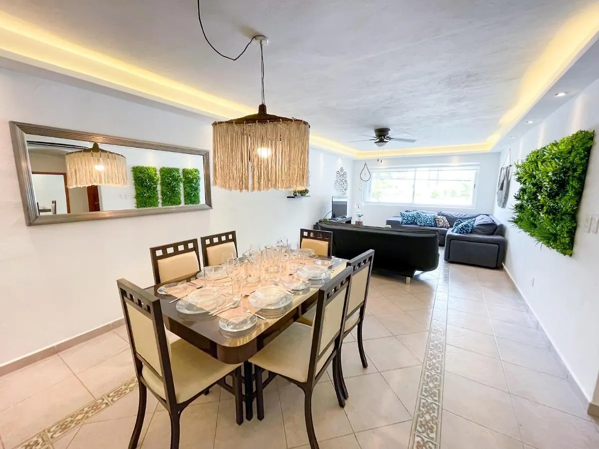 Simply Comfort Bright & Spacious 2Br 2Ba In Centro Pdc Playa del Carmen